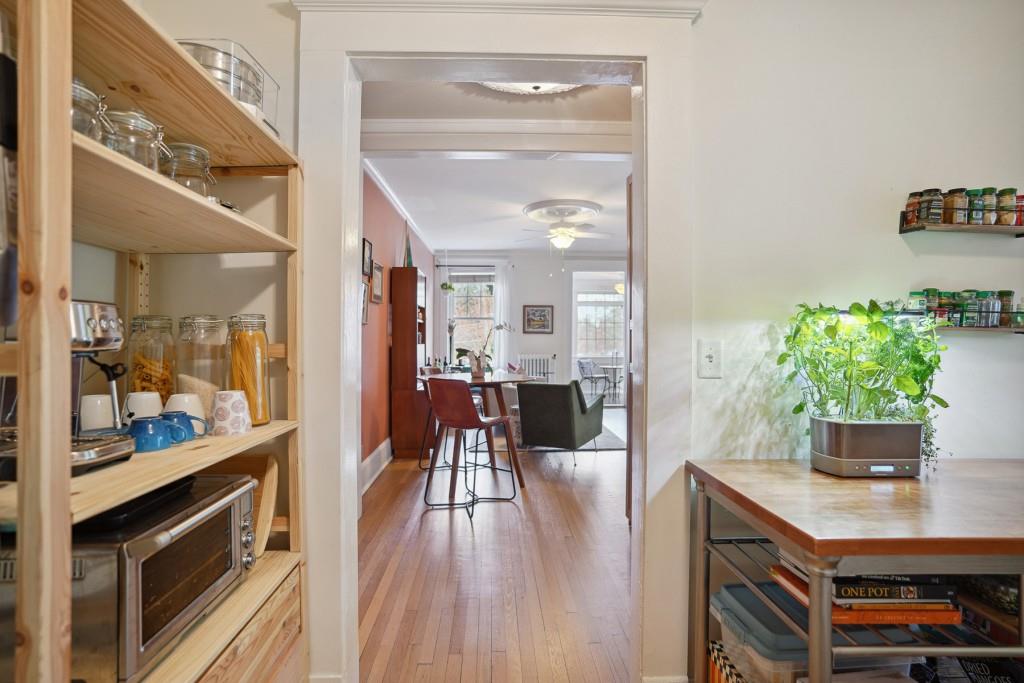 18 Peachtree Circle Unit 6