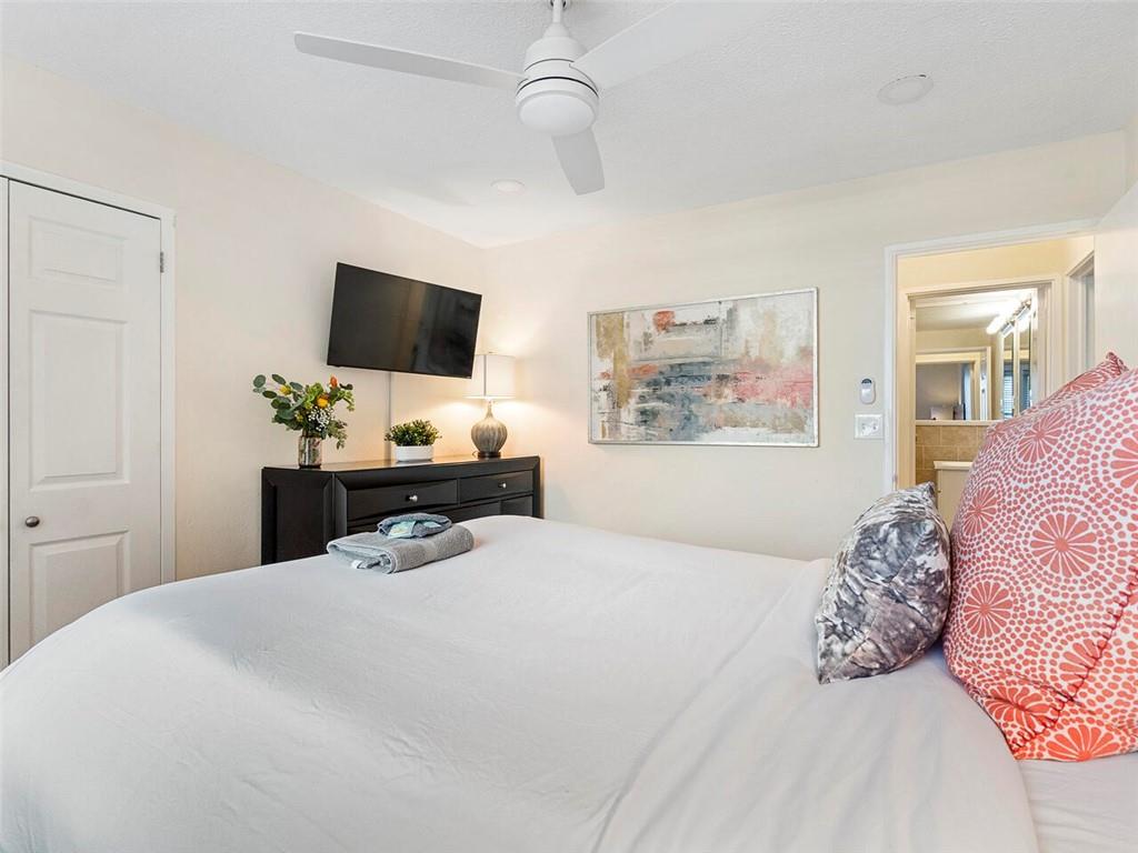 300 Peachtree Street NE Unit 5H