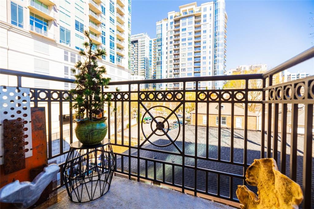 1058 PIEDMONT Avenue NE Unit 303