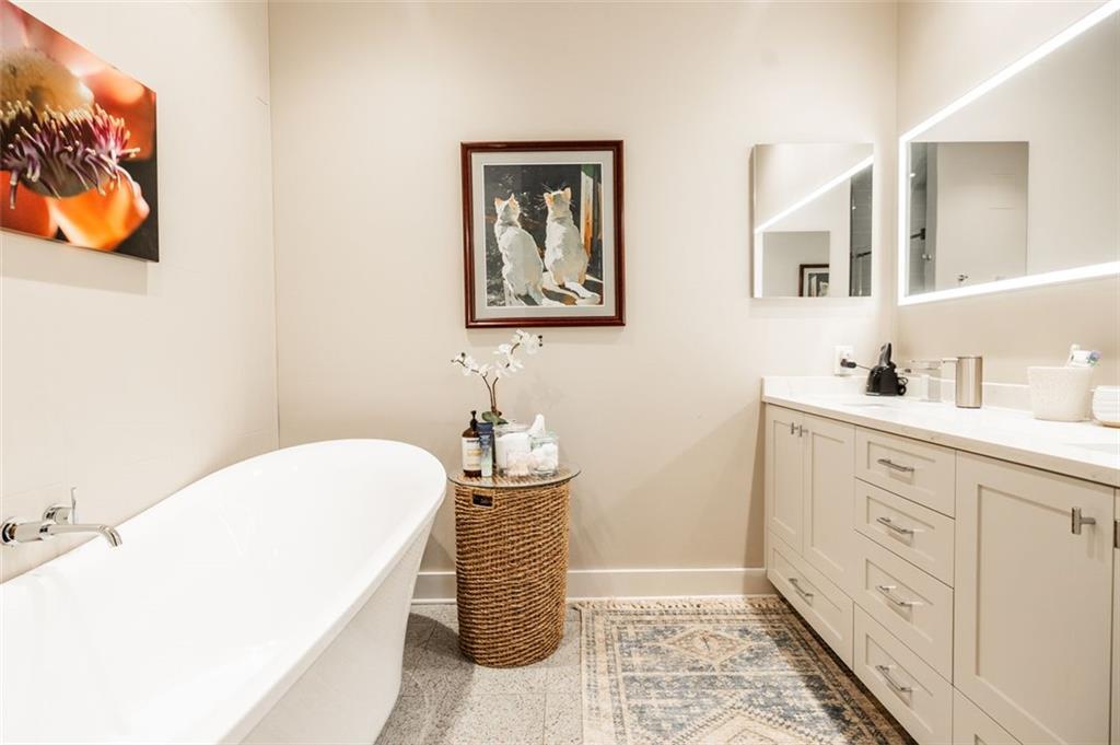 1058 PIEDMONT Avenue NE Unit 303