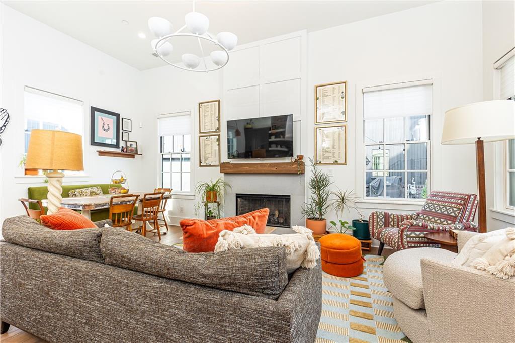 271 2nd Street