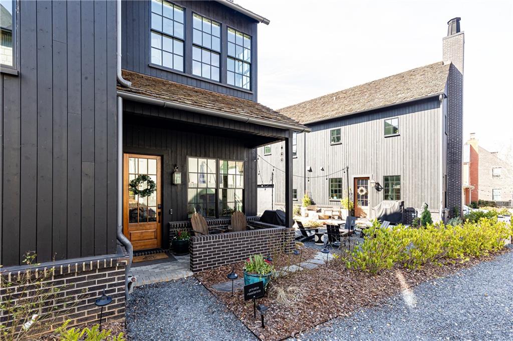 271 2nd Street