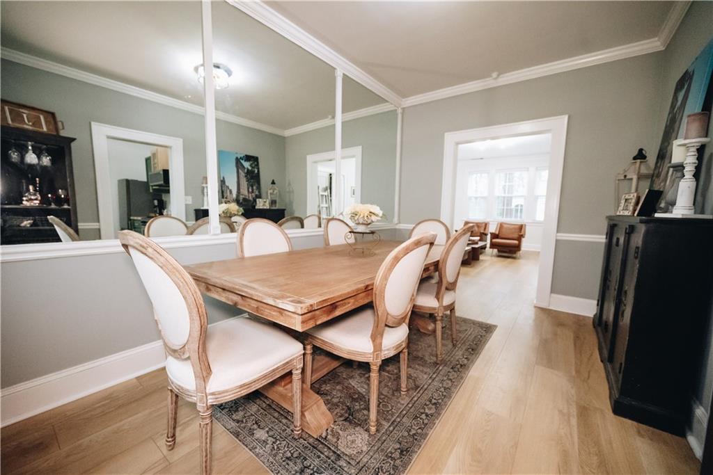 21 Peachtree Memorial Drive NW Unit 4