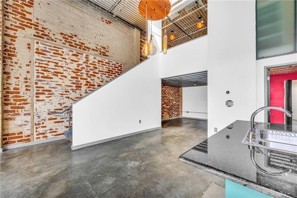 195 Arizona Avenue NE Unit 162