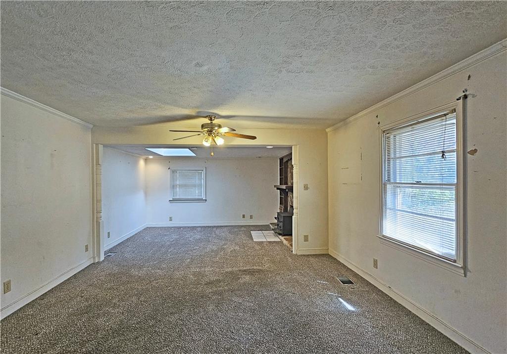 2398 Woodland Drive NW