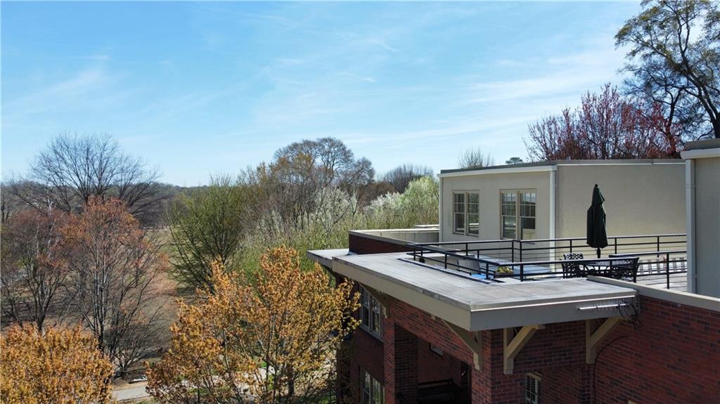 273 12th Street NE Unit 213