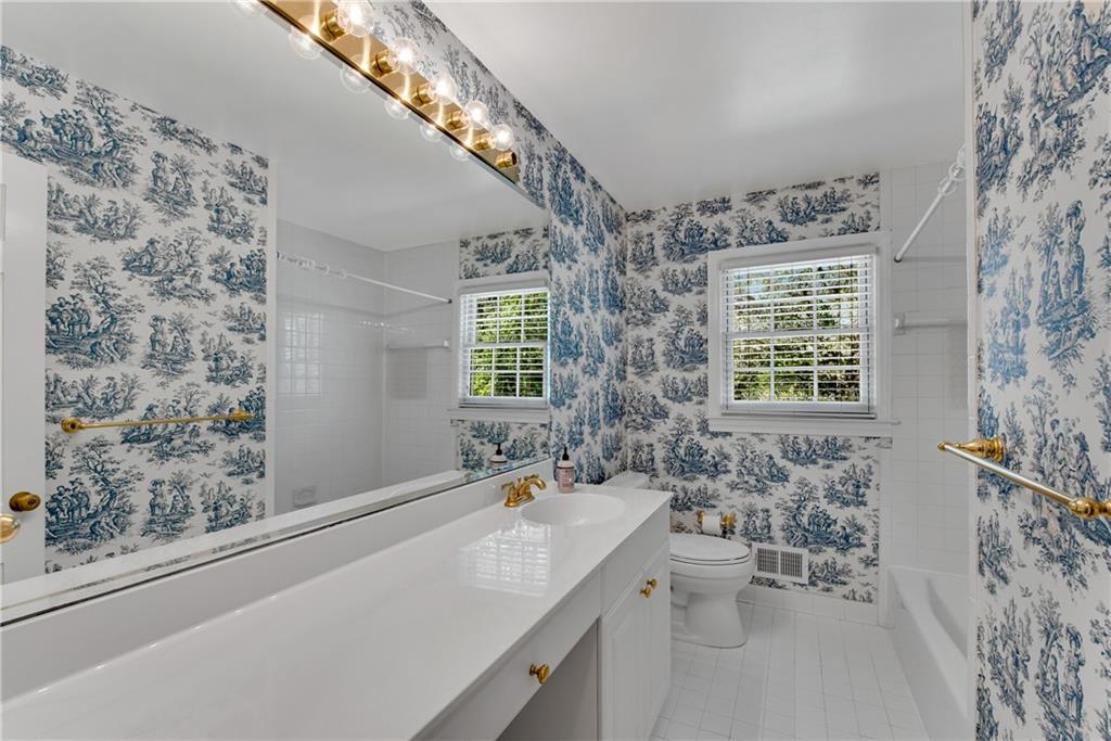 619 Carriage Drive
