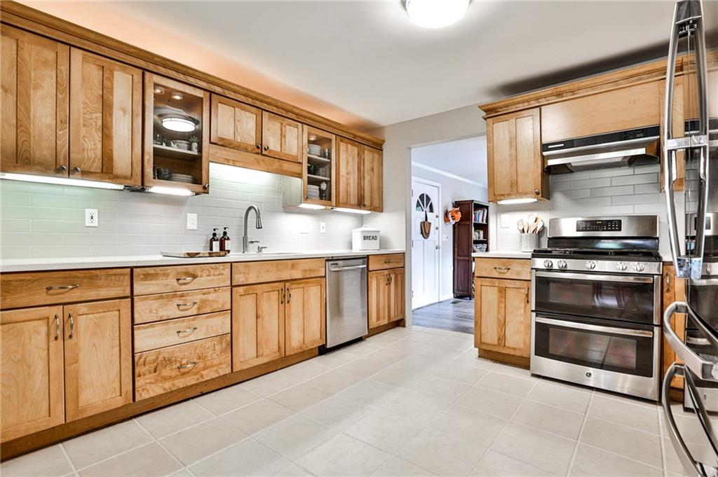 1845 Briarlake Circle