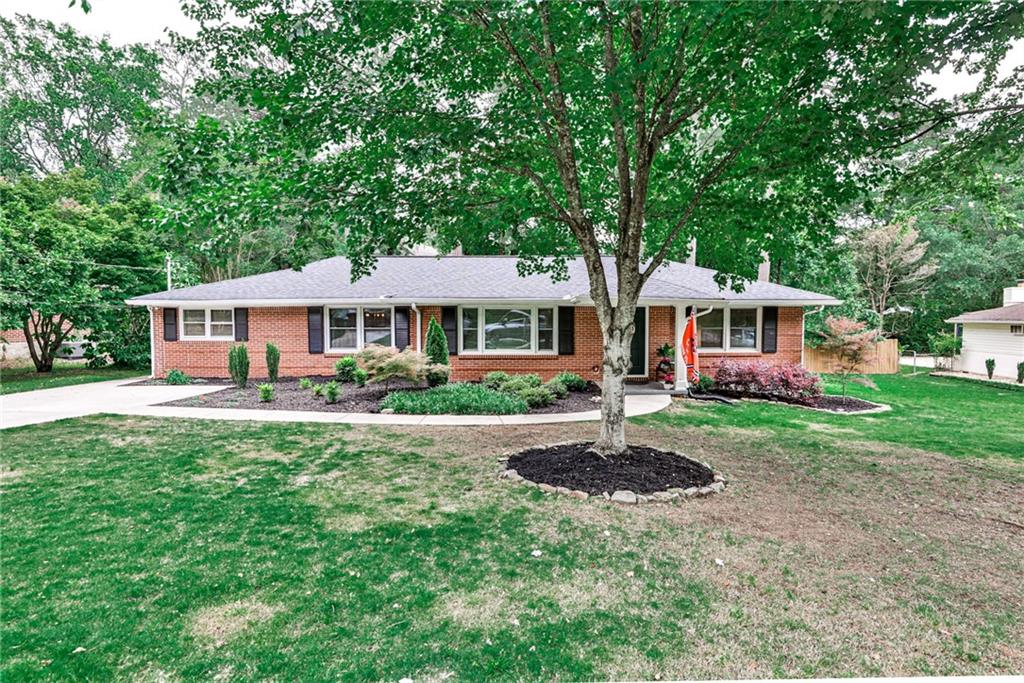 1845 Briarlake Circle