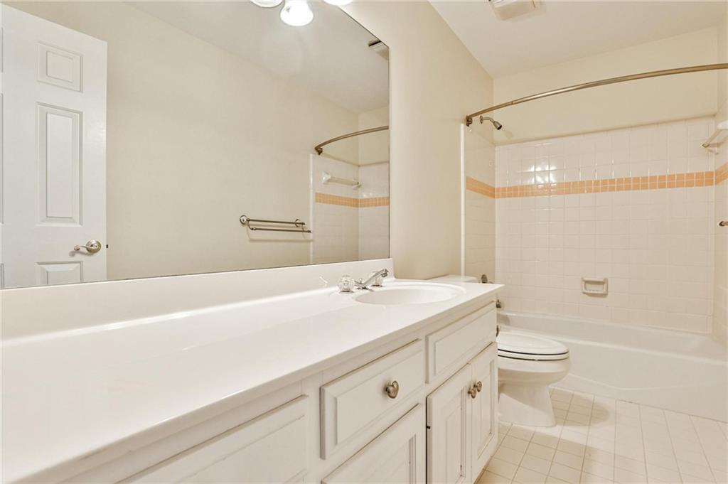 1442 Waterford Green Drive