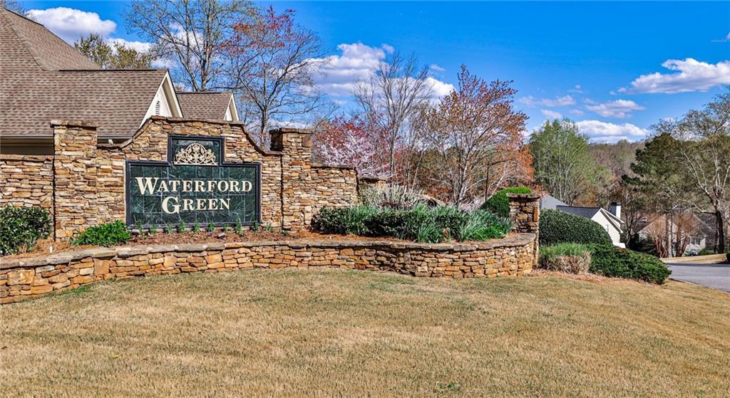 1442 Waterford Green Drive