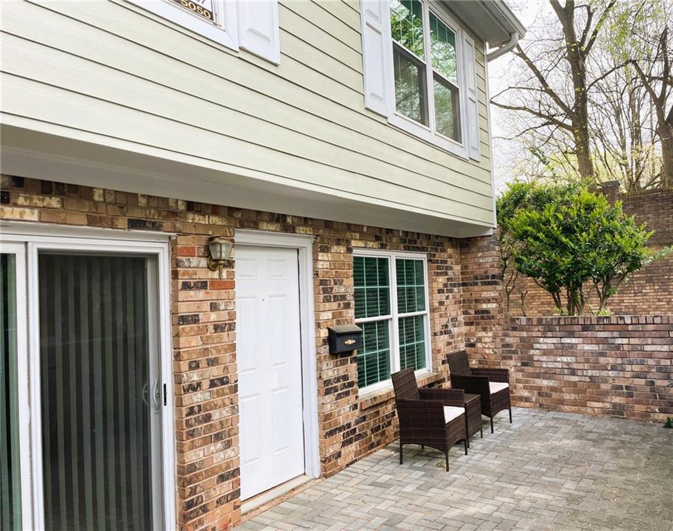 307 Adair Street Unit E10