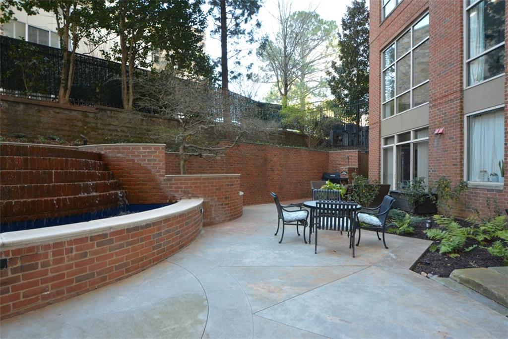 2626 PEACHTREE Road NW Unit 607