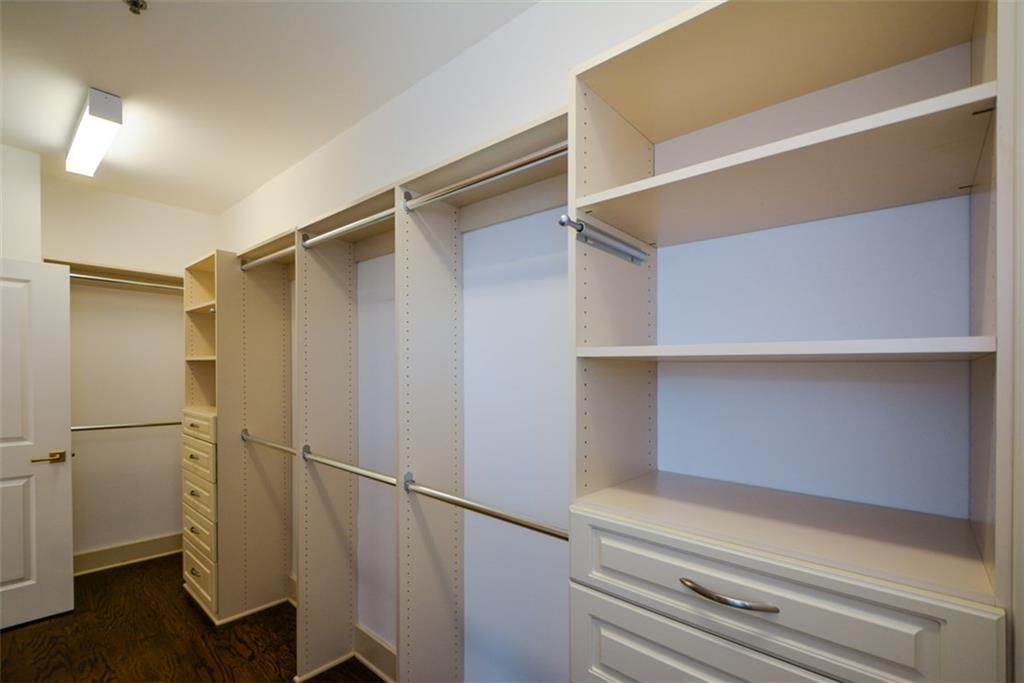 2626 PEACHTREE Road NW Unit 607