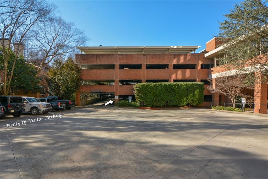 2626 PEACHTREE Road NW Unit 607