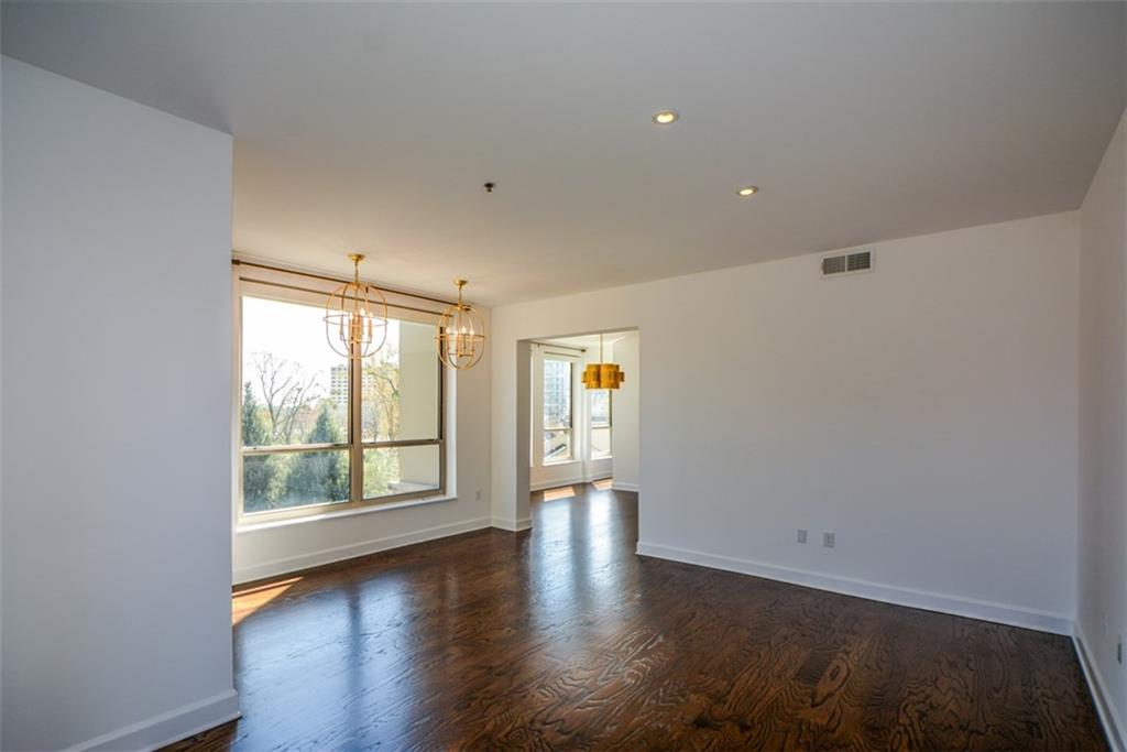 2626 PEACHTREE Road NW Unit 607
