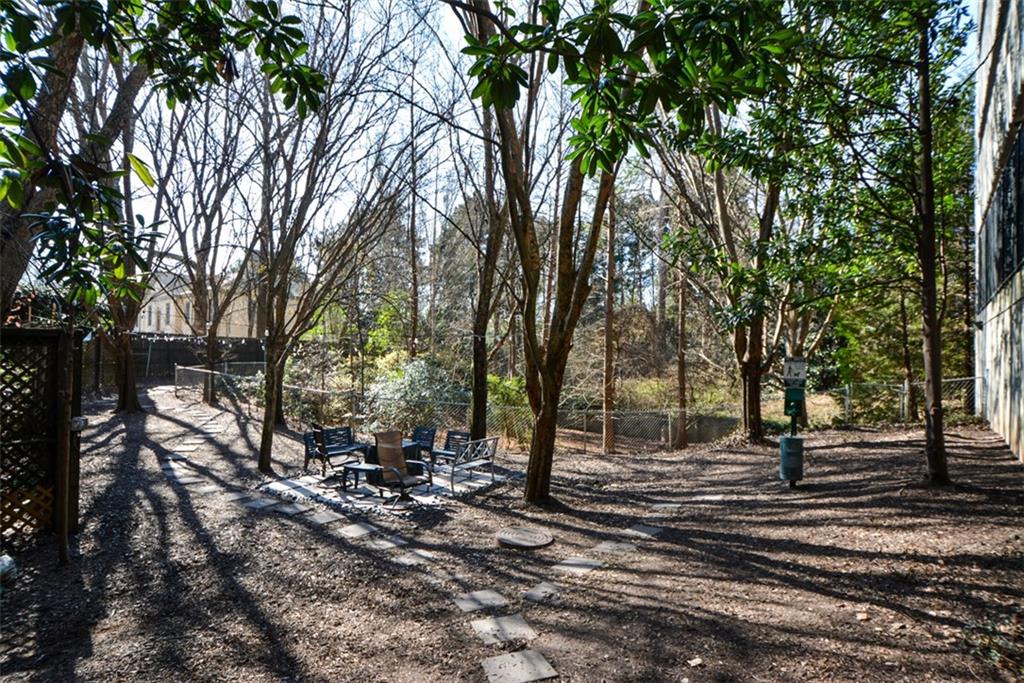 2626 PEACHTREE Road NW Unit 607