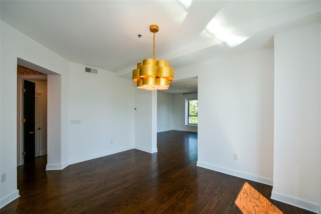 2626 PEACHTREE Road NW Unit 607