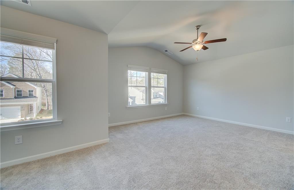 4635 Blake Loop