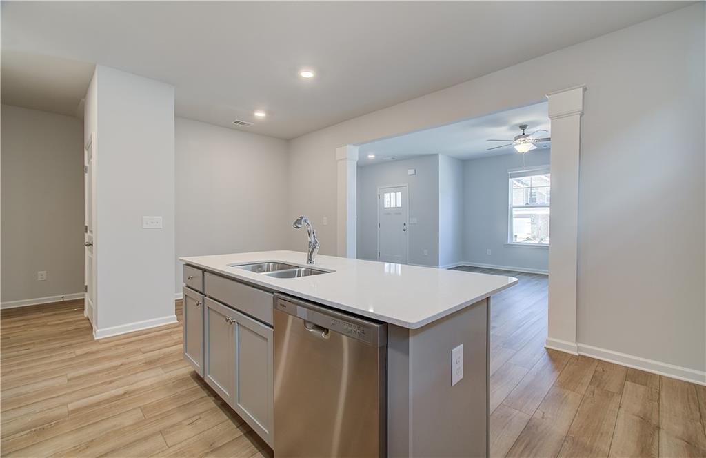 4635 Blake Loop