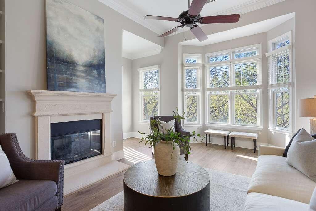 825 Highland Lane NE Unit 1309