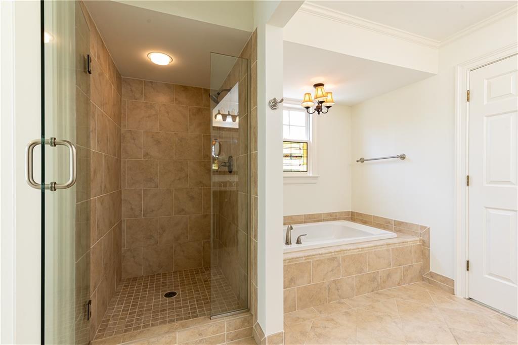 3818 Courtyard Drive SE