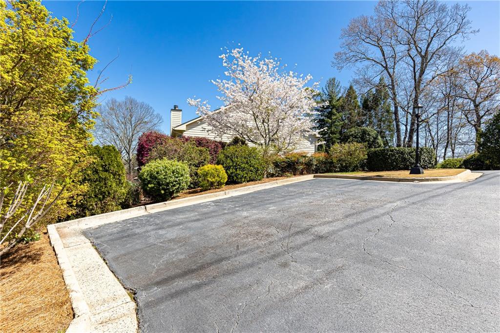 3818 Courtyard Drive SE