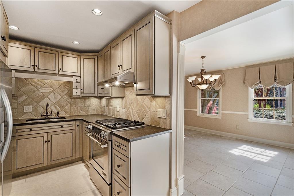 3050 Margaret Mitchell Drive Unit 5