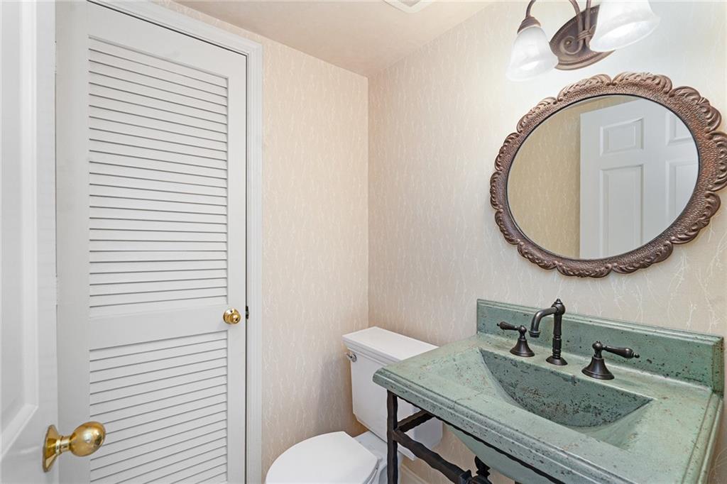 3050 Margaret Mitchell Drive Unit 5