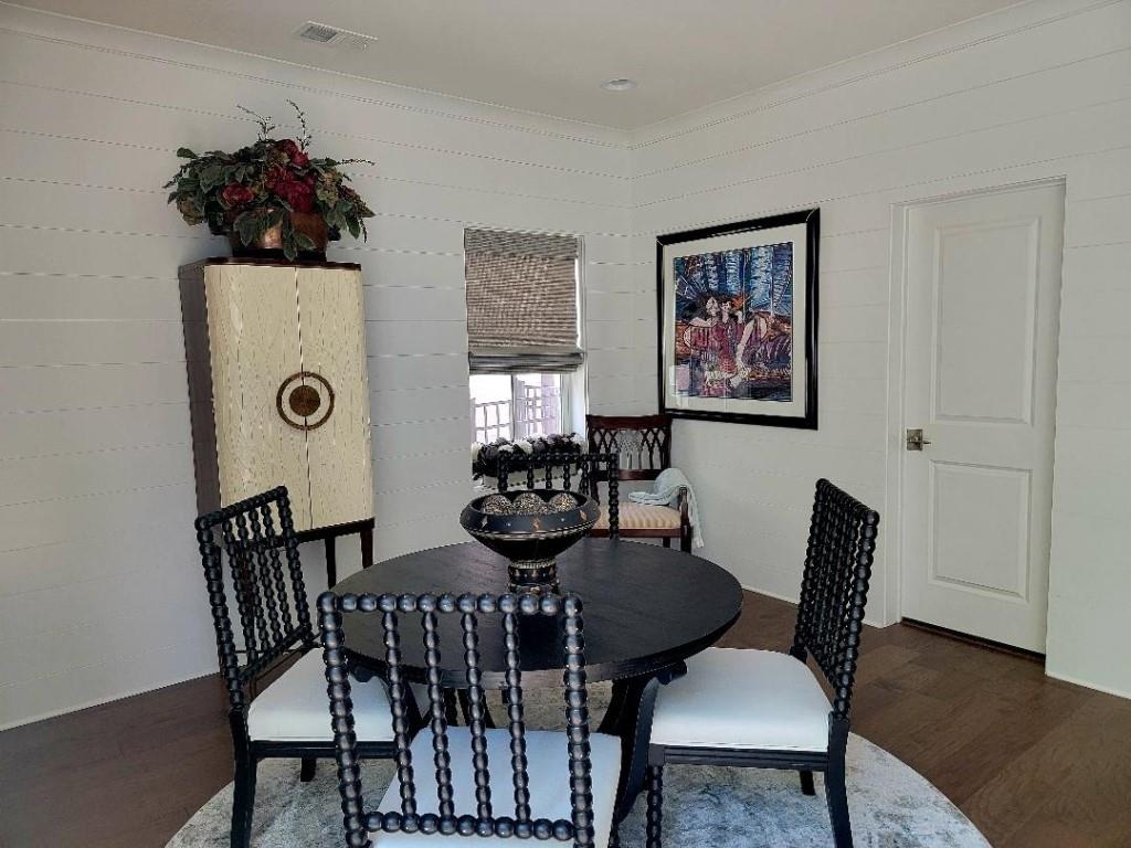 375 Rowes Circle