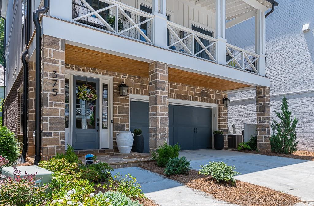 375 Rowes Circle