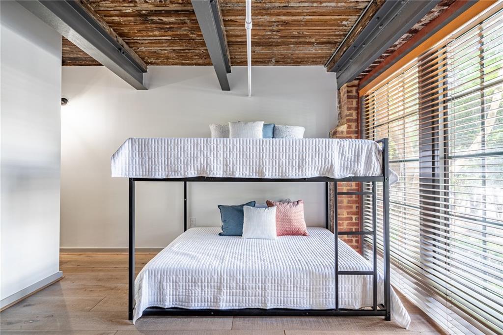 170 Boulevard SE Unit H130