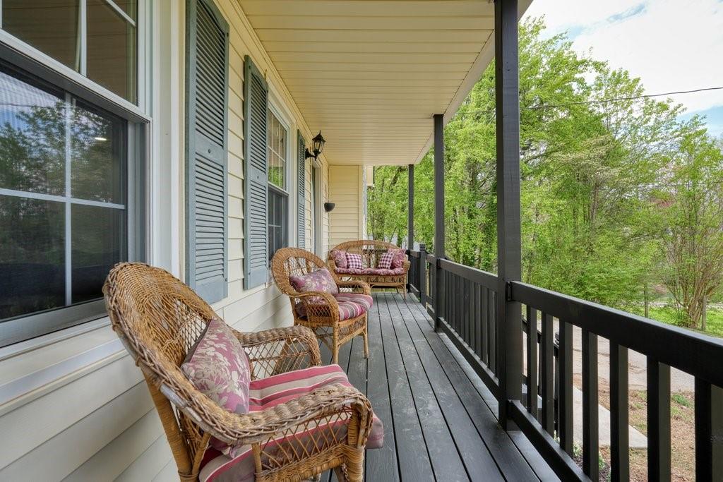 1465 Indian Trail