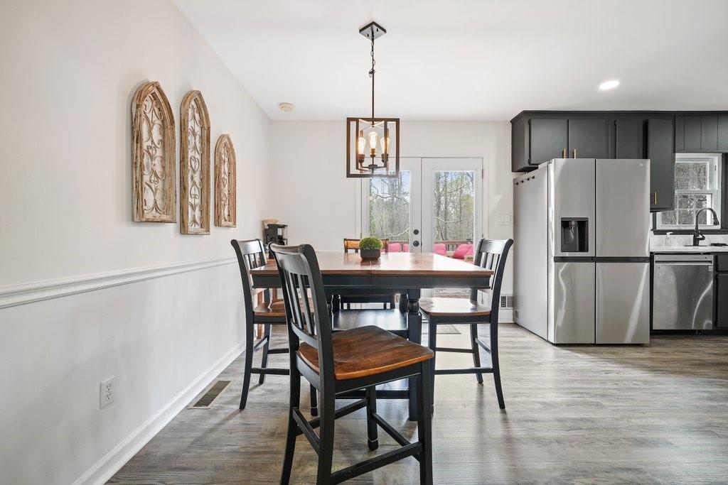 1465 Indian Trail