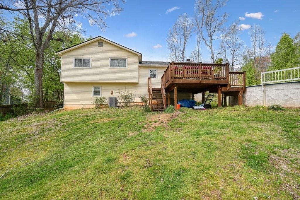 1465 Indian Trail