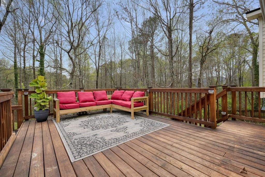 1465 Indian Trail