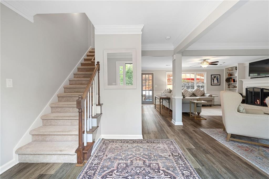4450 Windsor Oaks Circle
