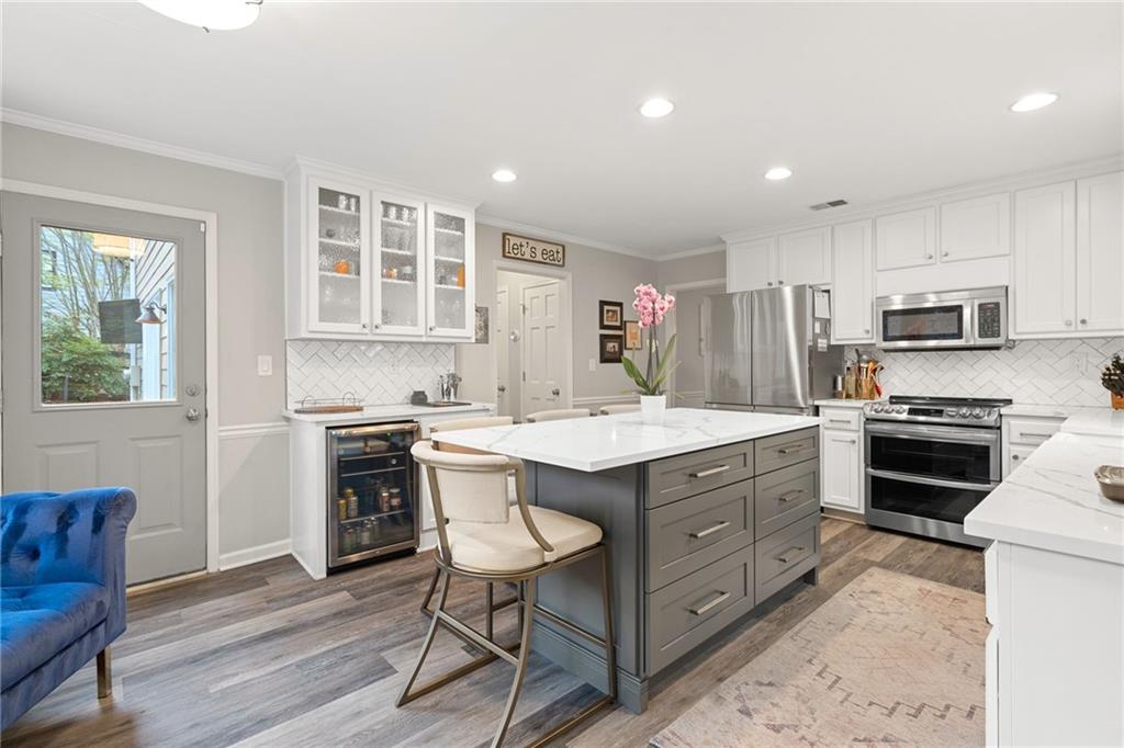 4450 Windsor Oaks Circle