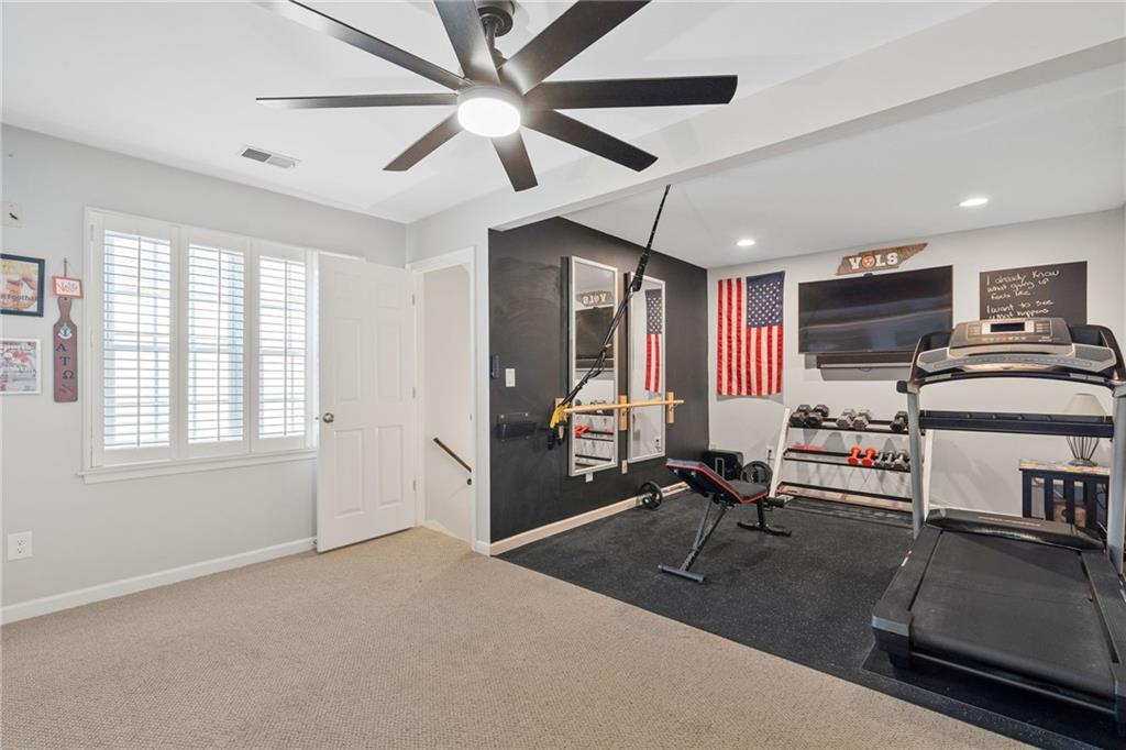 4450 Windsor Oaks Circle