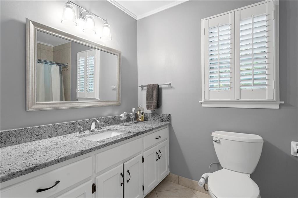 4450 Windsor Oaks Circle