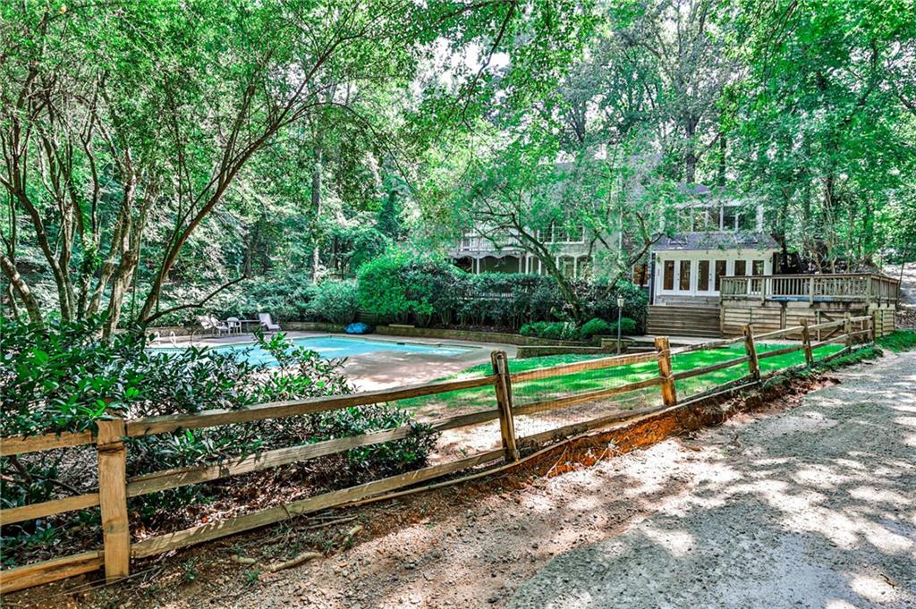 3525 Nancy Creek Road NW