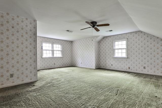 299 Woods Edge Court