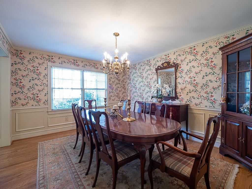 2437 Windon Court
