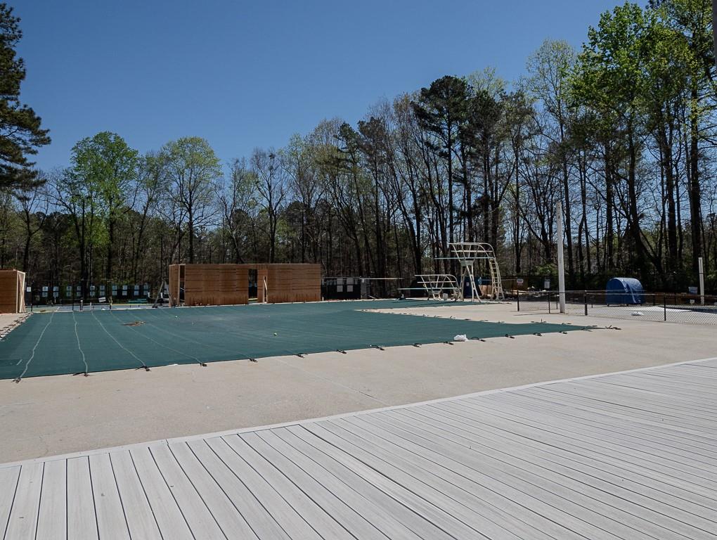2437 Windon Court