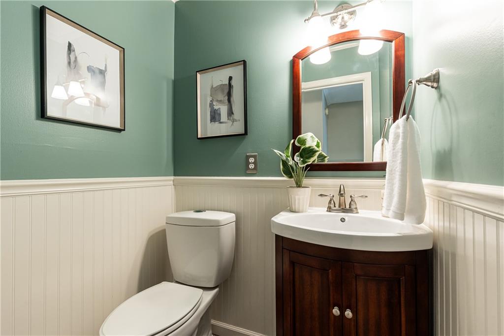 428 Page Avenue NE Unit 18