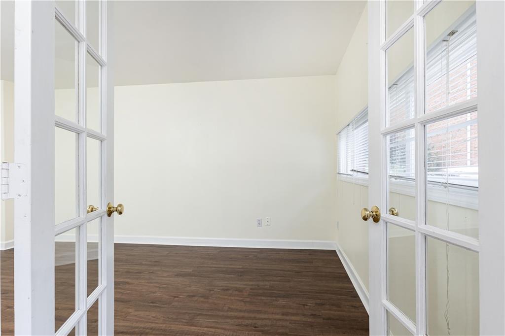 428 Page Avenue NE Unit 18