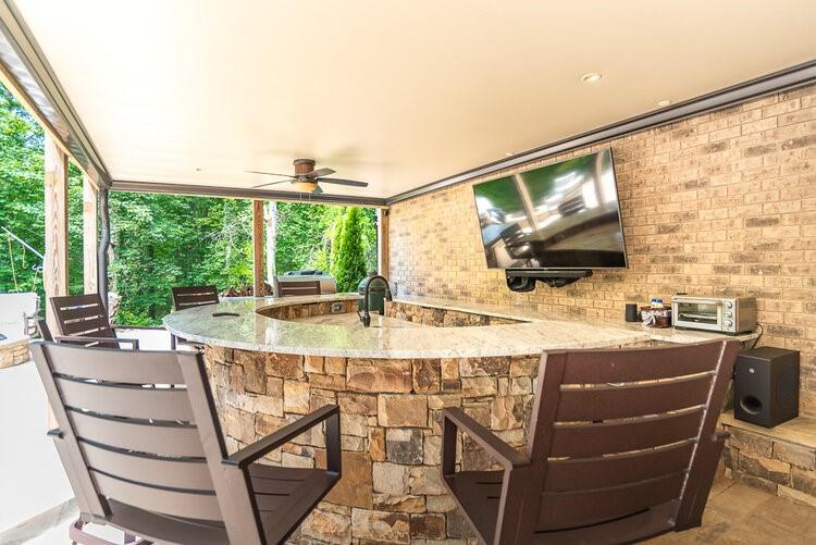 2440 Timberland Creek Trail NE