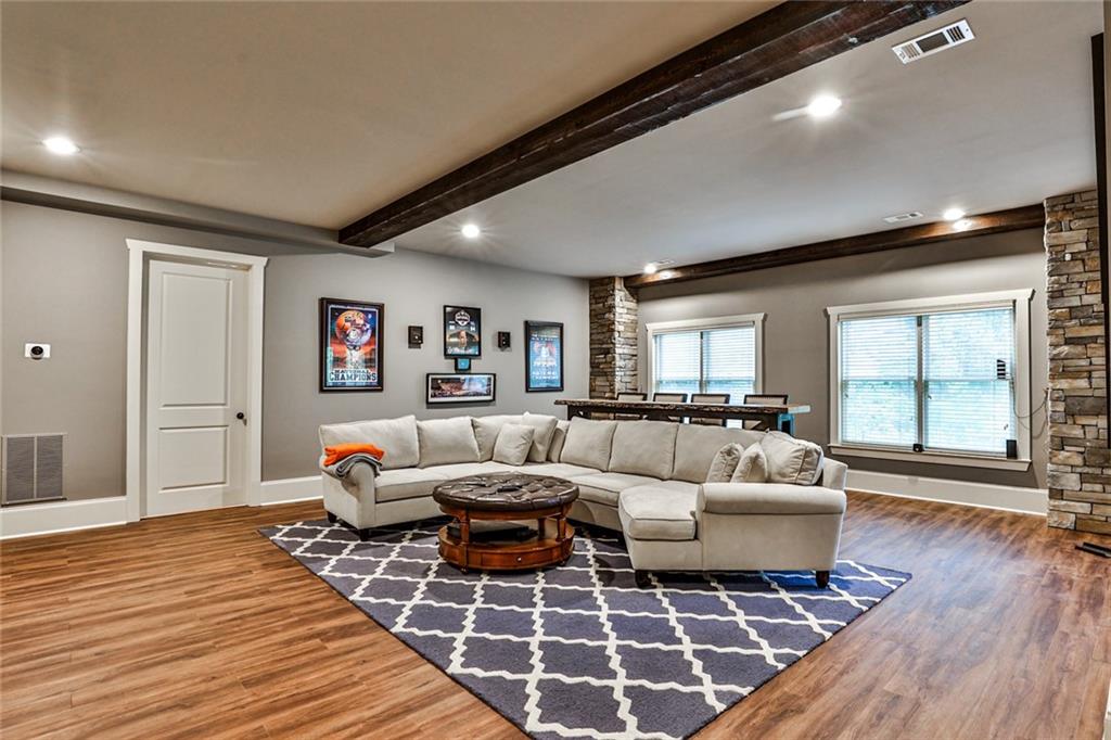 2440 Timberland Creek Trail NE