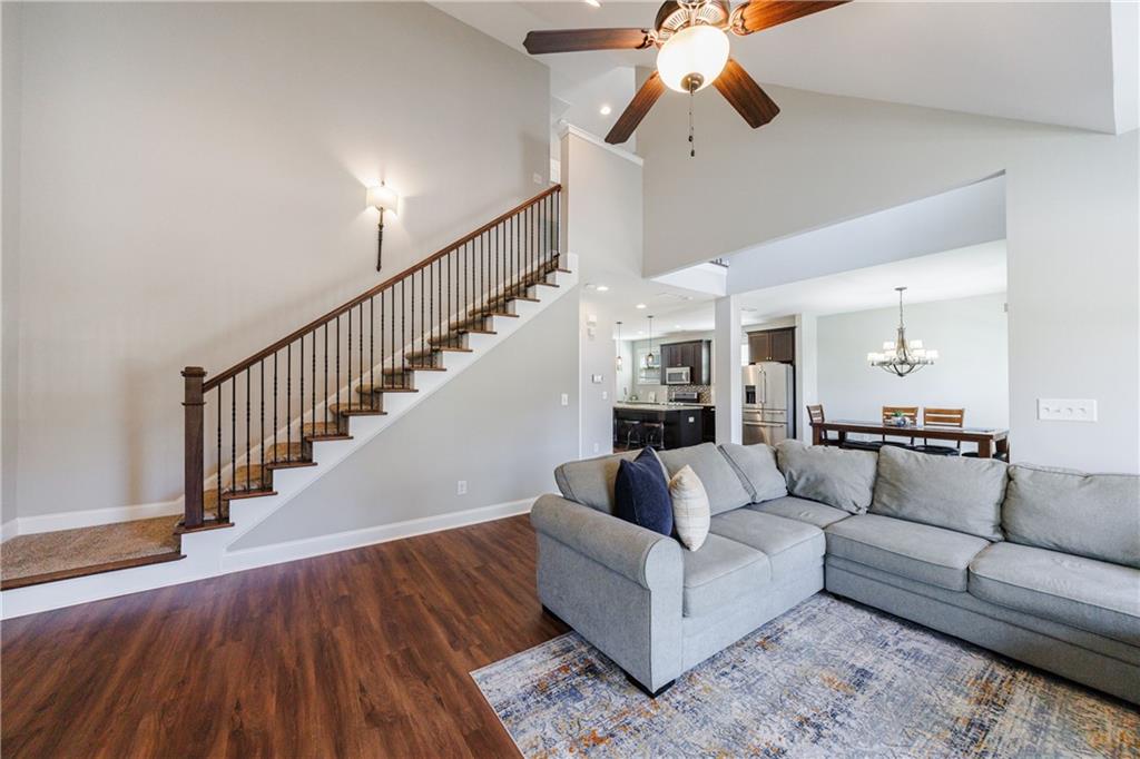 1507 Bungalow Lane NW
