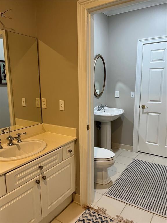 424 Lindbergh Drive NE Unit 102